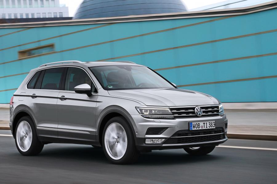  Volkswagen Tiguan 2016 года  (фото 26 из 37)